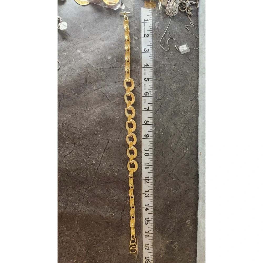 Gorgeous Gold Plated Womens Textured Statement Choker‎ Necklace